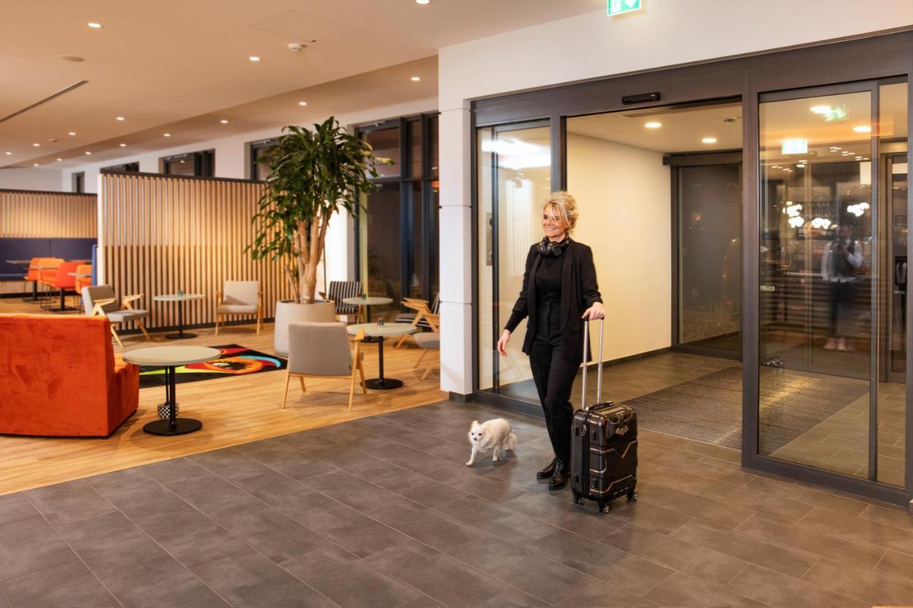 Loginn Hotel Berlin Airport ภายนอก รูปภาพ