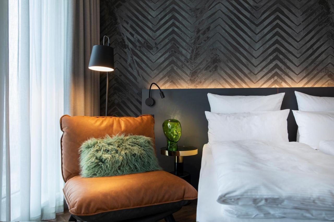 Loginn Hotel Berlin Airport ภายนอก รูปภาพ
