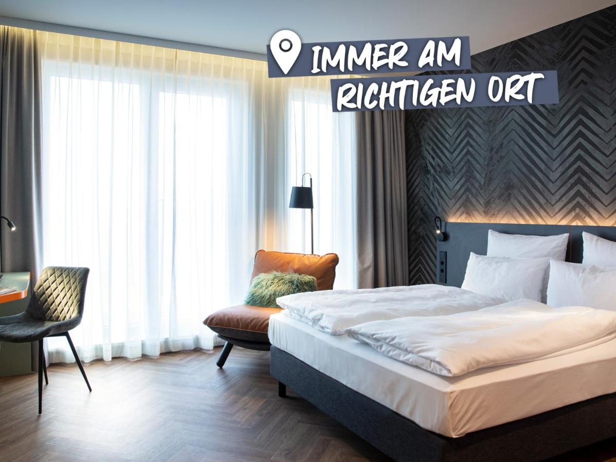 Loginn Hotel Berlin Airport ภายนอก รูปภาพ